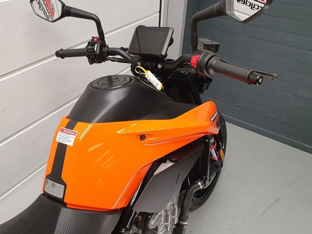 ktm - 790-duke