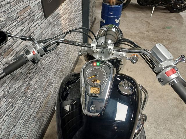 suzuki - vl-800-volusia