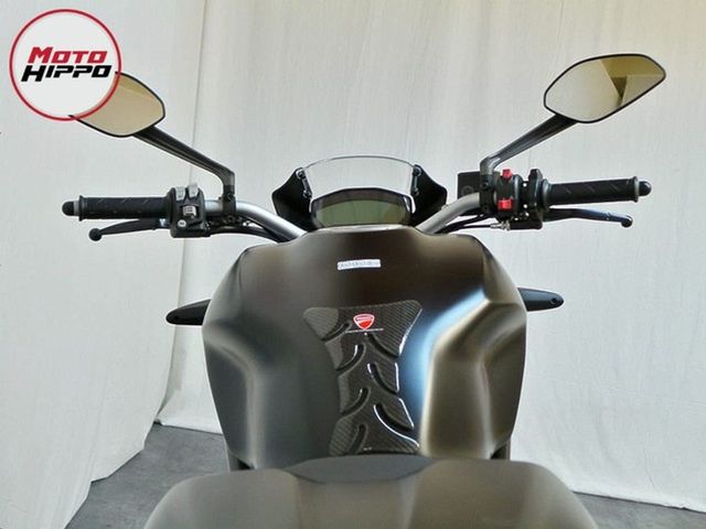 ducati - monster-797--