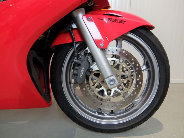 honda - vfr-800-fi-vtec