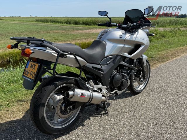 yamaha - tdm-900