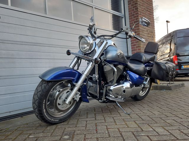 suzuki - vl-1500-lc-intruder