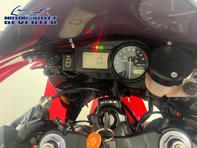 honda - cbr-900-rr-fireblade