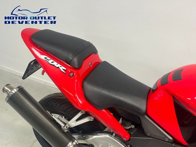 honda - cbr-900-rr-fireblade