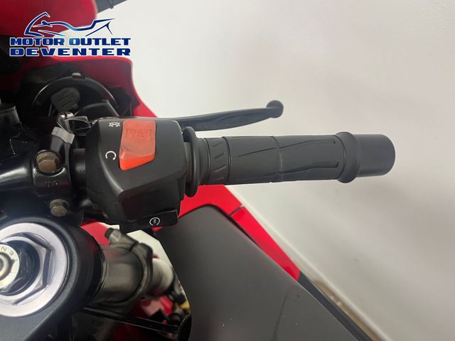 honda - cbr-900-rr-fireblade