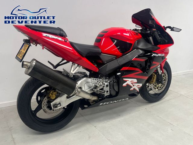 honda - cbr-900-rr-fireblade