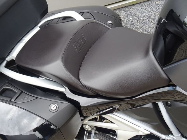 bmw - r-1250-rt