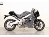 YAMAHA XSR 900 GP