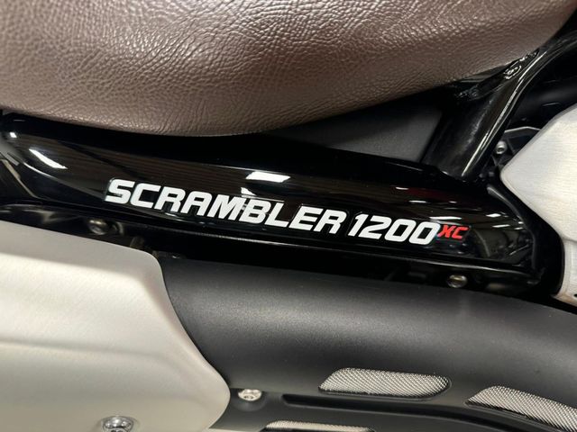 triumph - scrambler-1200-xc