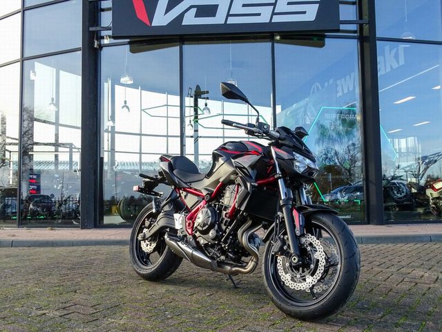 kawasaki - z650