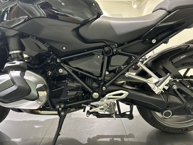 bmw - r-1250-r