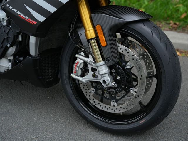 aprilia - tuono-v4-factory