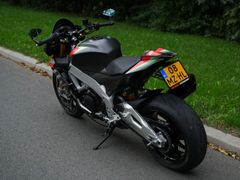 Aprilia Tuono V4 Factory | Als nieuw | Akrapovic 2020 occasion – foto 13 van 19