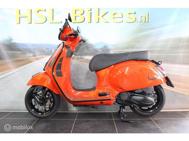 vespa - gts-300-super-sport
