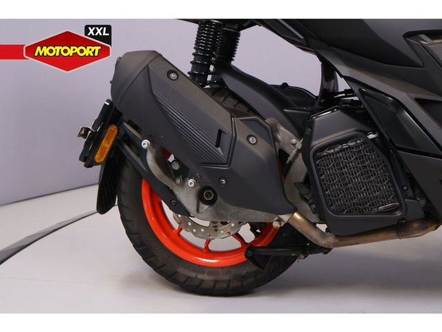 aprilia - sr-gt-200