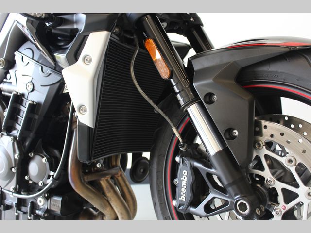 triumph - street-triple-765-r