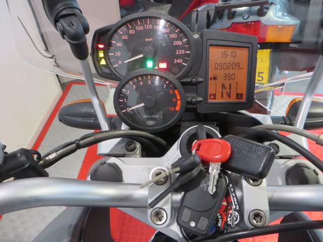 bmw - r-1200-r-abs