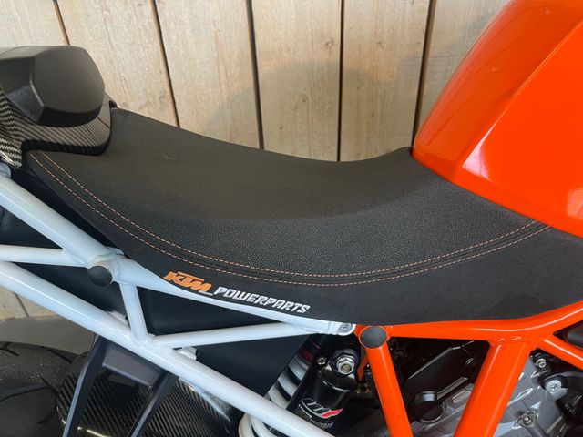 ktm - 1290-super-duke-r