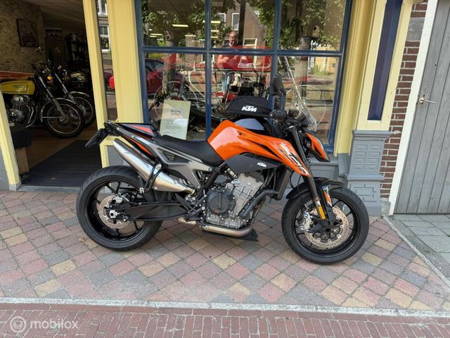 ktm - 790-duke