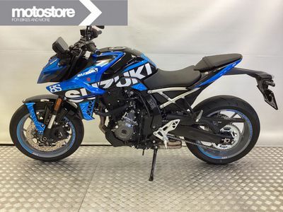 SUZUKI GSX-8S – foto 2