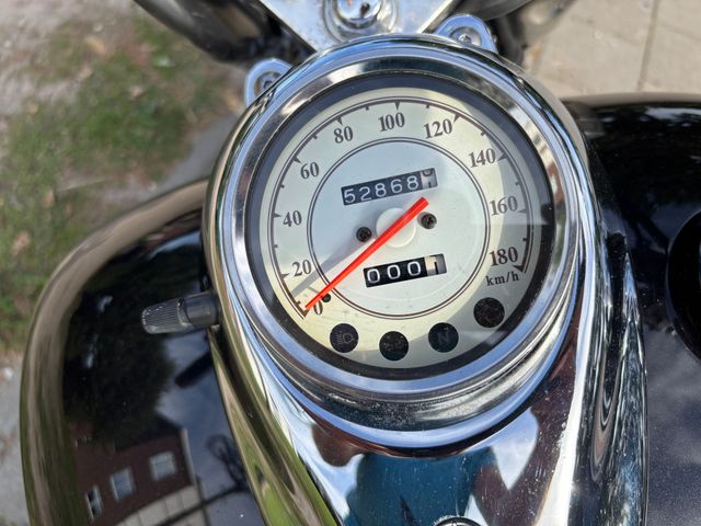 yamaha - xvs-650-a-dragstar-classic