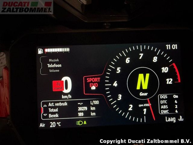 ducati - multistrada-v4-pikes-peak