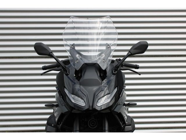 bmw - r-1300-rs