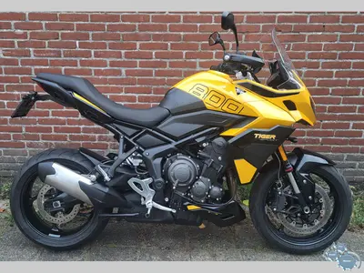 TRIUMPH TIGER SPORT 800 – foto 3