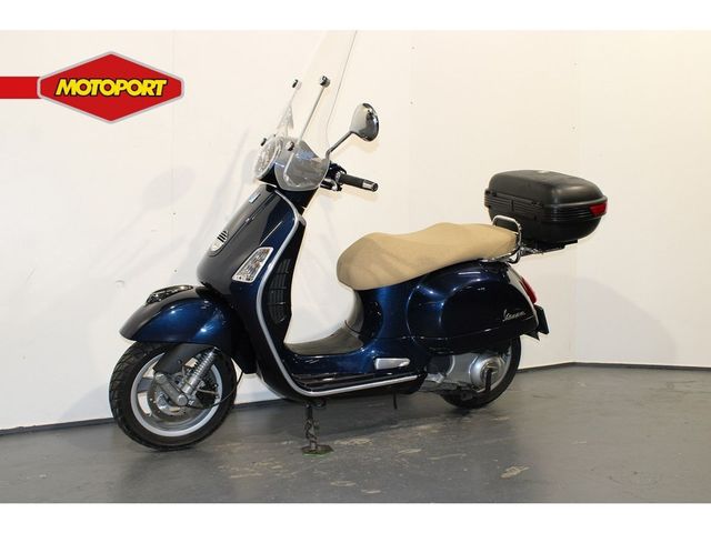 vespa - gts-300