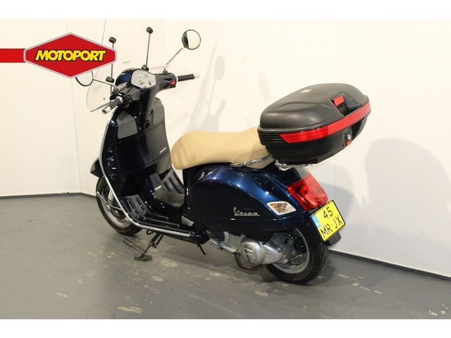 vespa - gts-300