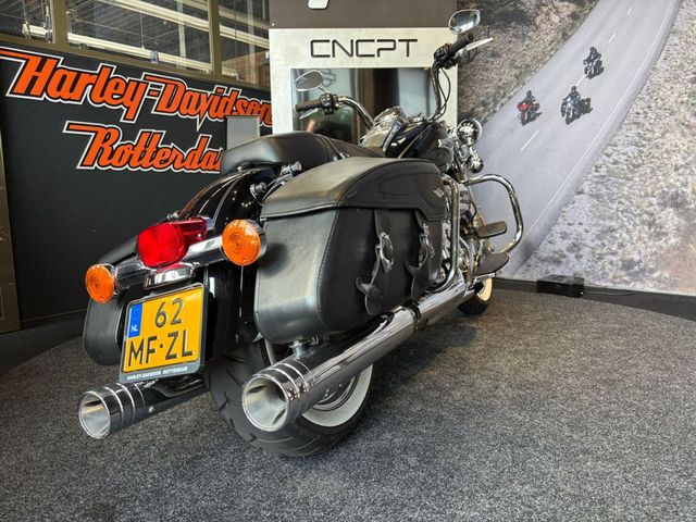 harley-davidson - road-king-classic-flhrci