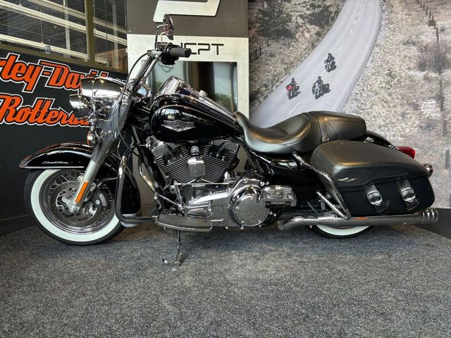 harley-davidson - road-king-classic-flhrci