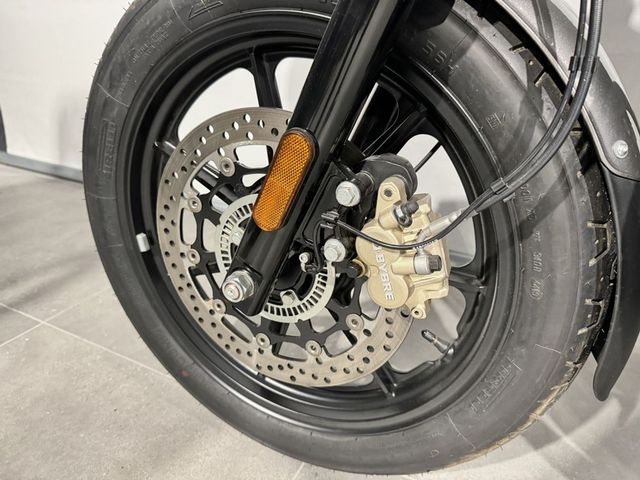 royal-enfield - interceptor-650