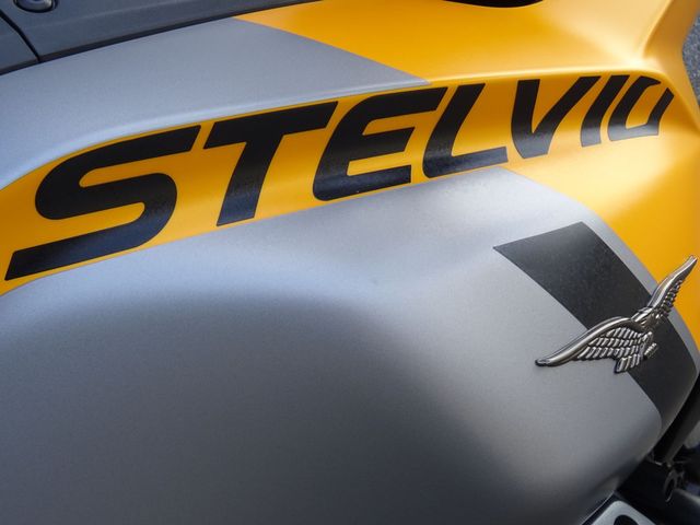 moto-guzzi - stelvio