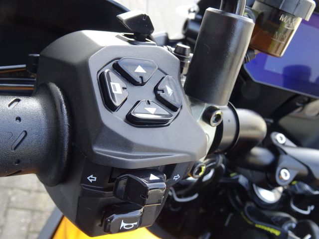 moto-guzzi - stelvio