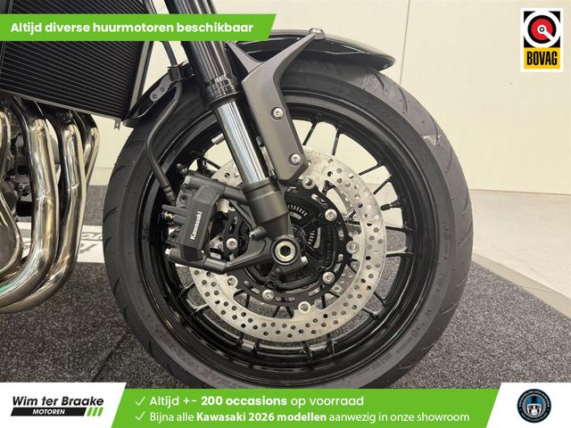 kawasaki - z900rs-black-ball-edition