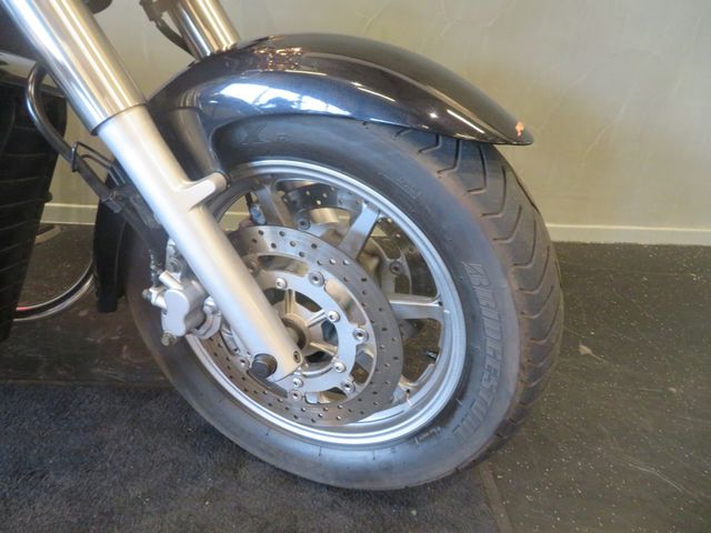 yamaha - xvs-1300-a-midnight-star