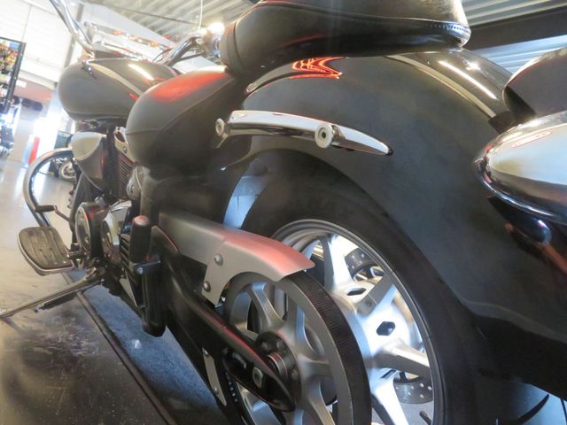 yamaha - xvs-1300-a-midnight-star