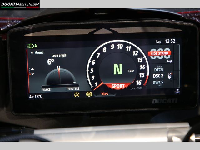 ducati - panigale-v4-s