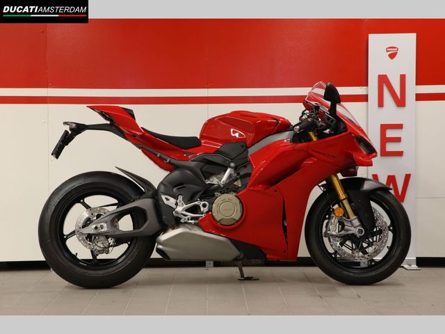 ducati - panigale-v4-s
