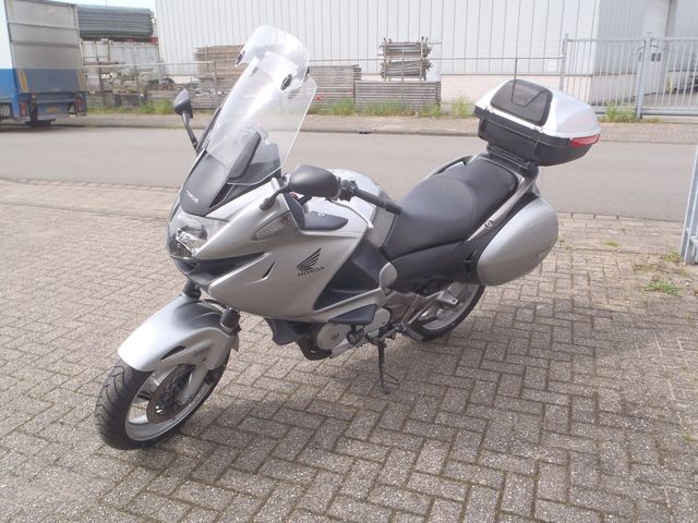 honda - nt-700-v-deauville-abs