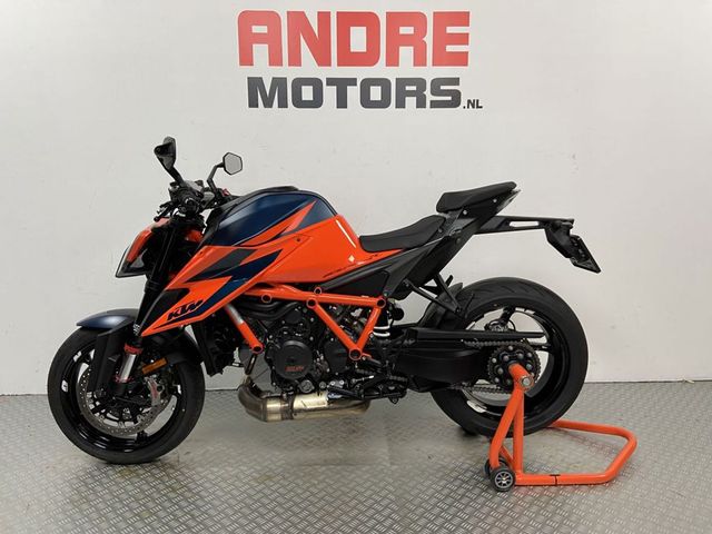 ktm - 1290-super-duke-r