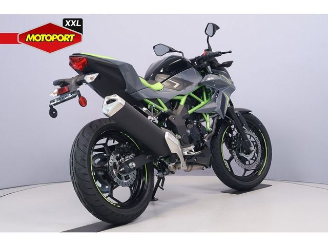 kawasaki - z125
