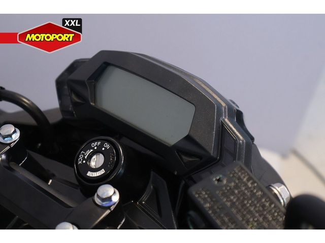 kawasaki - z125