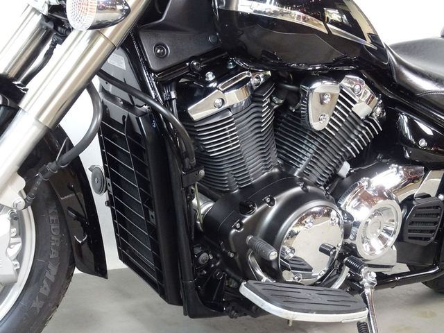 yamaha - xvs-1300-a-midnight-star
