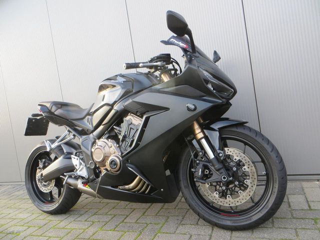 honda - cbr-650-r