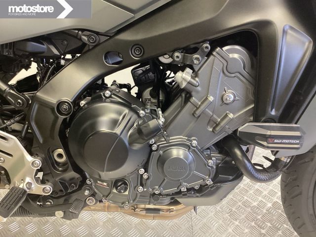 yamaha - tracer-9