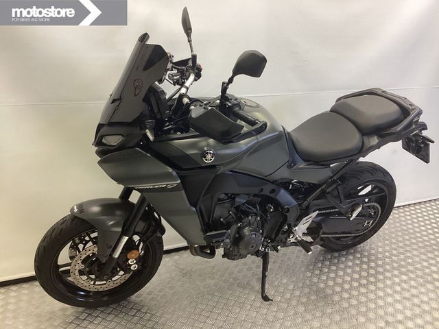 yamaha - tracer-9