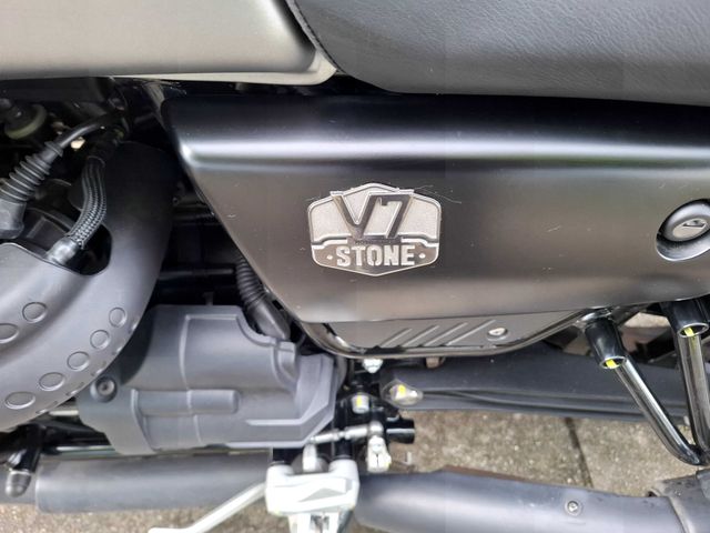 moto-guzzi - v-7-stone-850