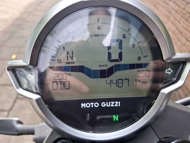 moto-guzzi - v-7-stone-850